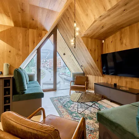 Rooftop Vista Maisonette & Relaxing Bath By Interhome